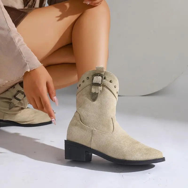 Fashionable Rider Boots