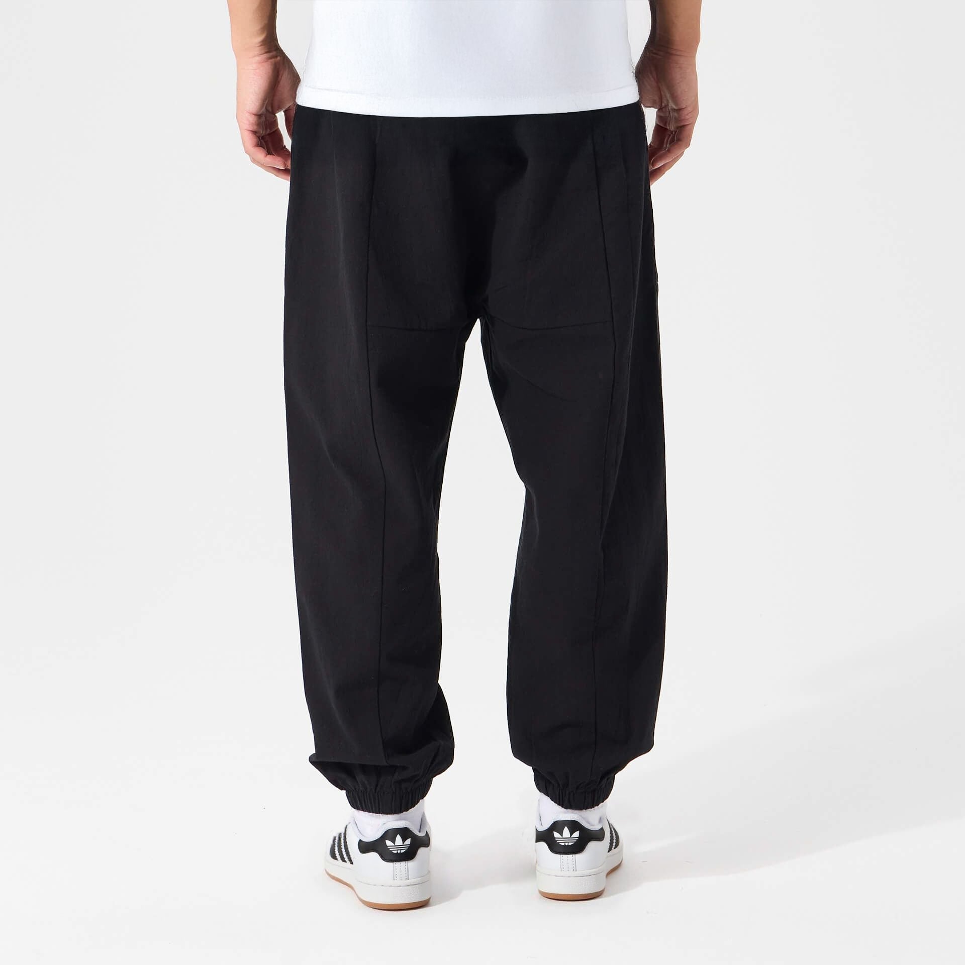 Relaxed Unisex Shorts