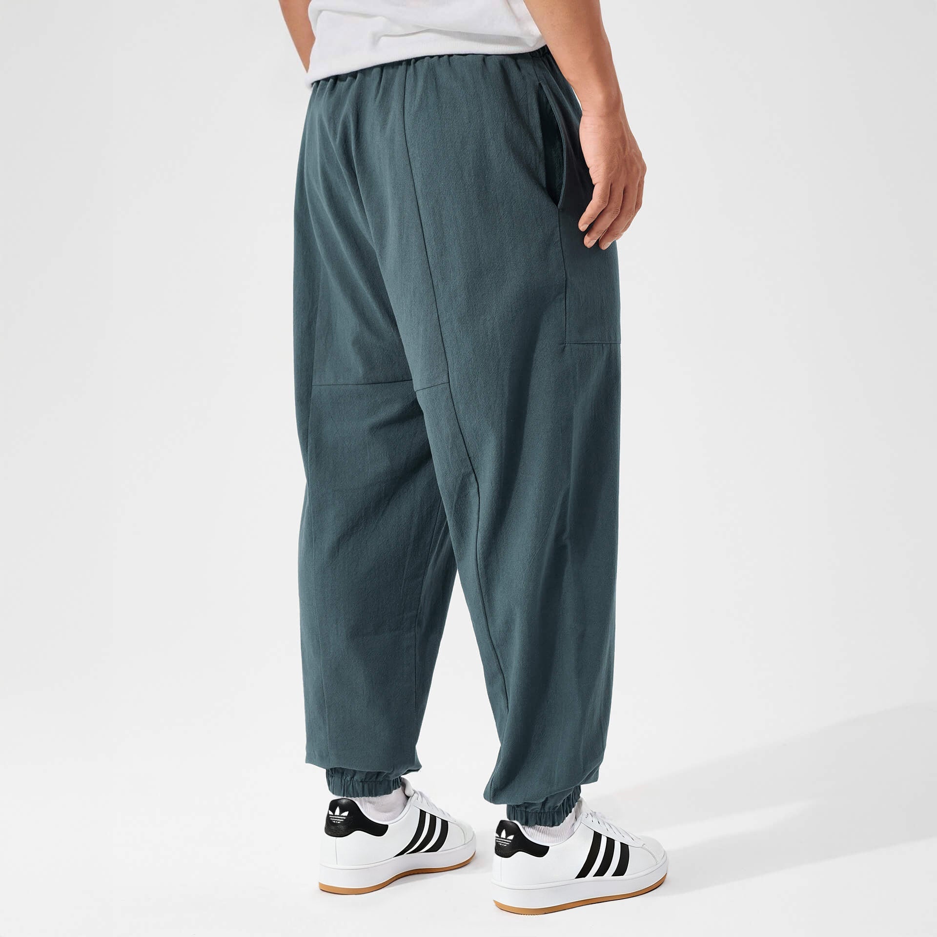 Relaxed Unisex Shorts