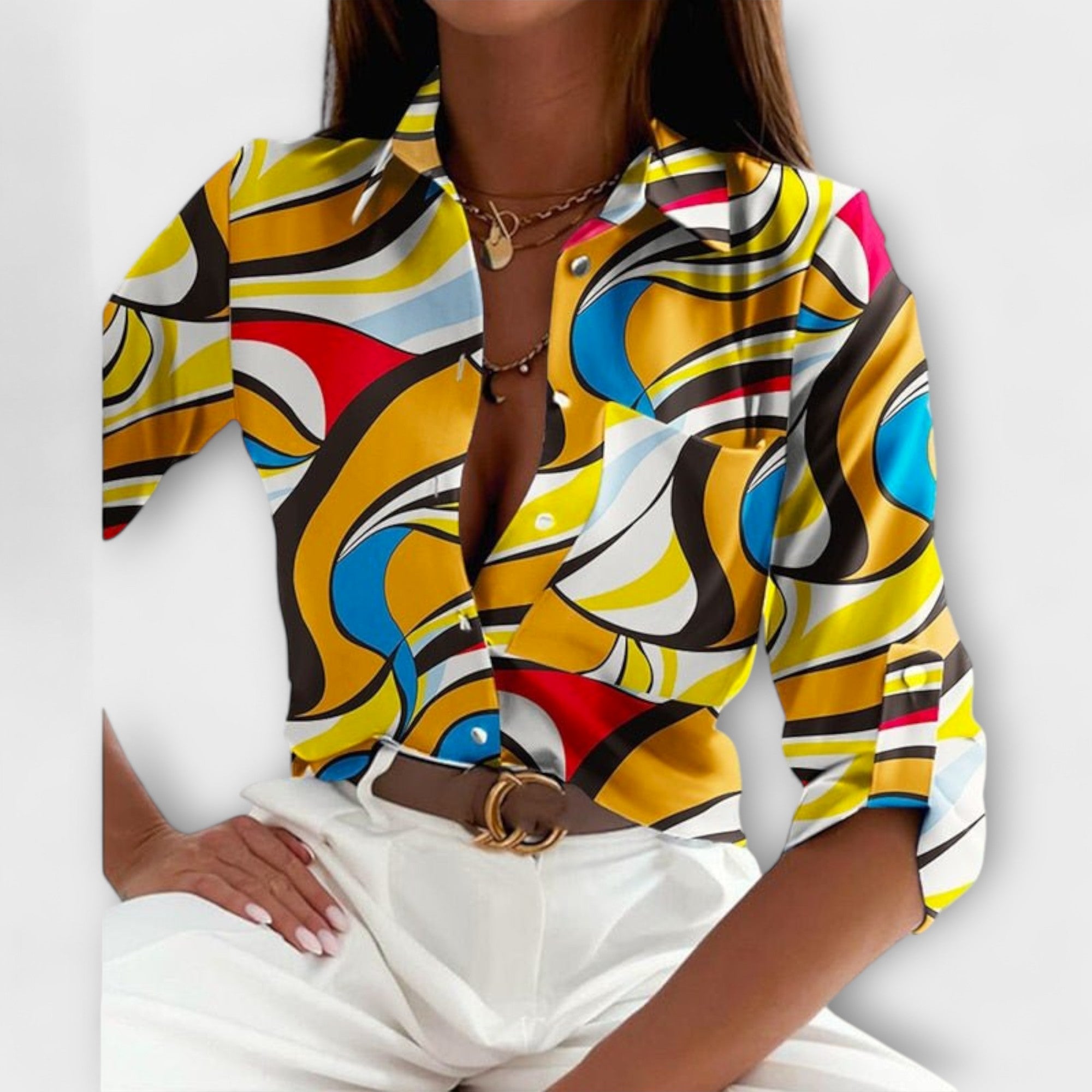 Blouse with classic collar